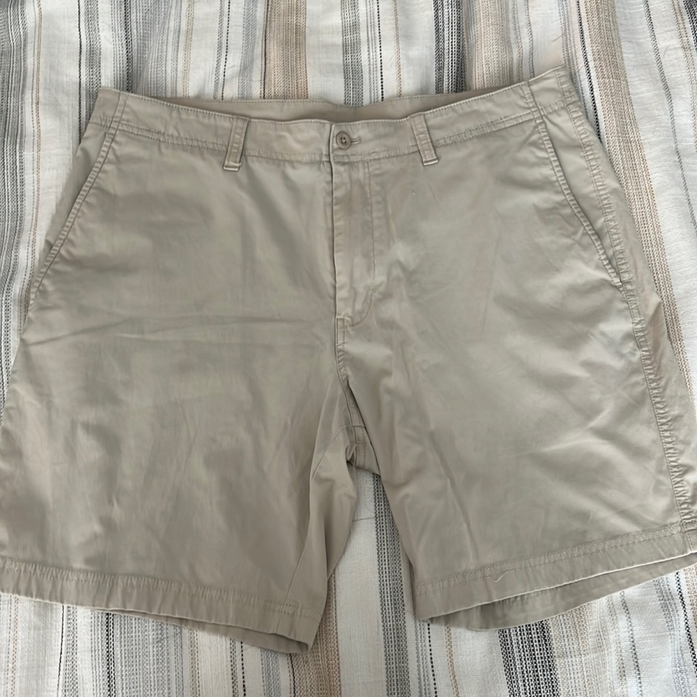 Duck head khaki shorts